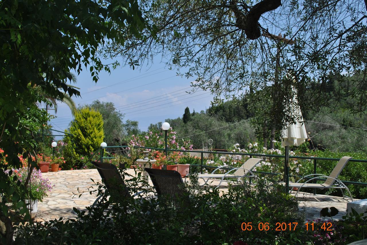Hotel Helios Splendid Mpoukaris Bagian luar foto